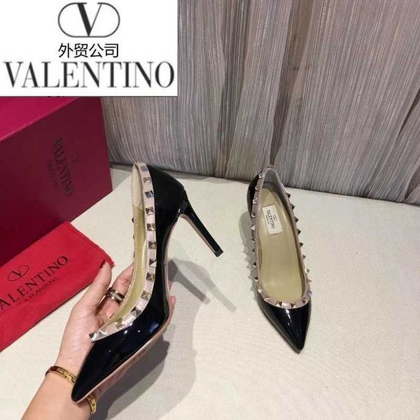 high slippers pumps men heels sandals designer mules slides luxury loafers women ballerinas sneakers dress shoes sbxx, Black;white
high slippers pumps men heels sandals designer mules slides luxury loafers women ballerinas sneakers dress shoes sbxx, Black;white