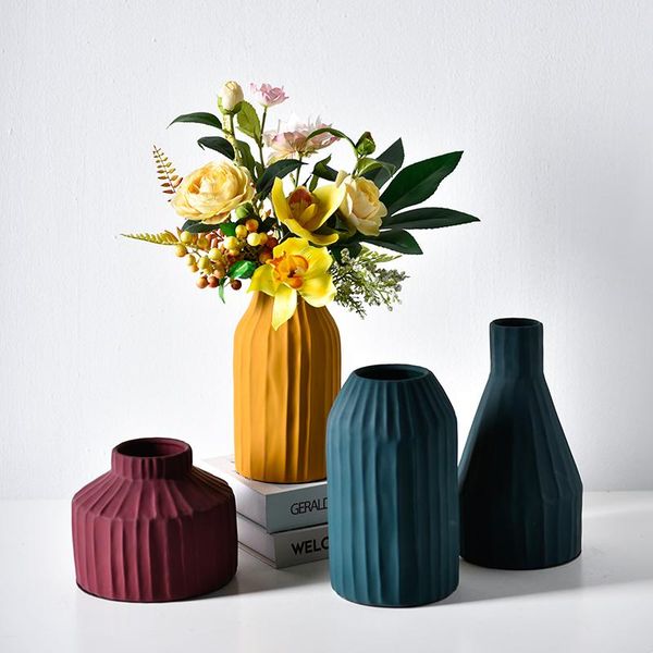 vases nordic art flower hand feel paint vase dried arrangement living room entrance decoration ornaments
vases nordic art flower hand feel paint vase dried arrangement living room entrance decoration ornaments