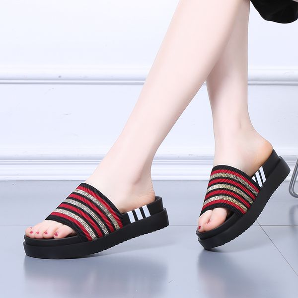 slippers the style of summer is wearing slippers sandals for women thick toe and cool bottom, Black
slippers the style of summer is wearing slippers sandals for women thick toe and cool bottom, Black