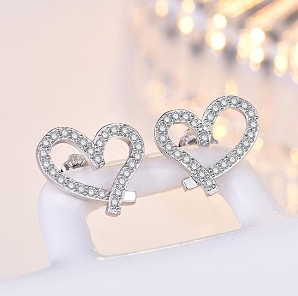 fashion love heart designer stud earrings cute sweet style silver rose gold with bling shining diamond crystal stone earring jewelry gift, Golden;silver
fashion love heart designer stud earrings cute sweet style silver rose gold with bling shining diamond crystal stone earring jewelry gift, Golden;silver