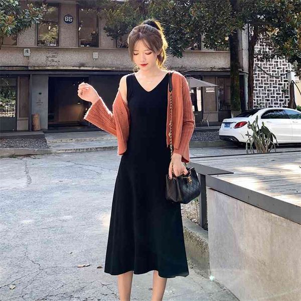 fashion dress korean solid color knitted cardigan + camisole skirt two-piece suit spring women's clothing 210520, Black;gray
fashion dress korean solid color knitted cardigan + camisole skirt two-piece suit spring women's clothing 210520, Black;gray