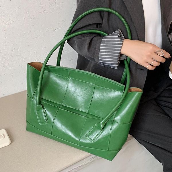 large pu leather shoulder bags 2021 women's bag trend elegant handbags female travel totes lady fashion hand designer
large pu leather shoulder bags 2021 women's bag trend elegant handbags female travel totes lady fashion hand designer