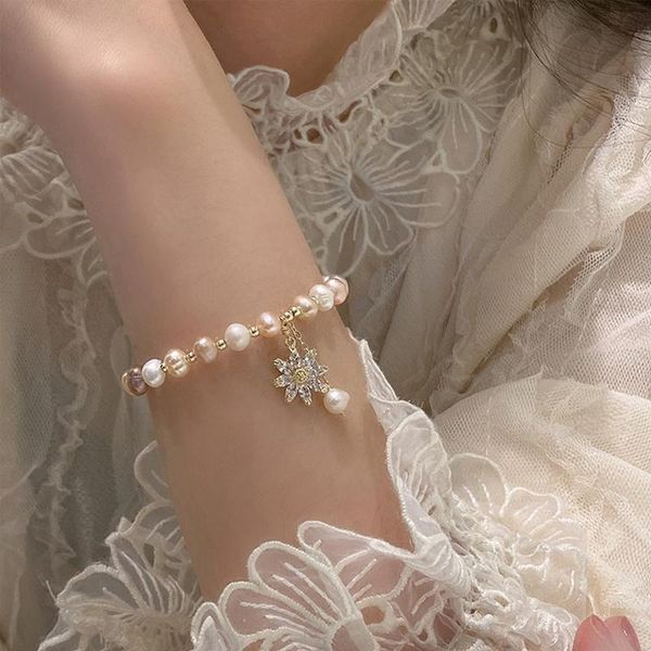 korean baroque freshwater pearl bracelet for women lady fashion zircon flower bracelets & bangles jewelry gifts accessories beaded, strands, Black
korean baroque freshwater pearl bracelet for women lady fashion zircon flower bracelets & bangles jewelry gifts accessories beaded, strands, Black