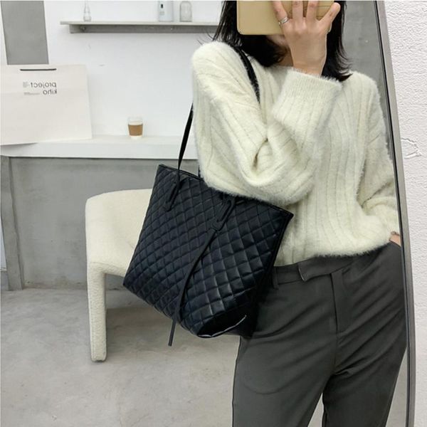 evening bags pu leather women's shoulder handbags luxury female diamond lattice large capacity lady handle bag
evening bags pu leather women's shoulder handbags luxury female diamond lattice large capacity lady handle bag