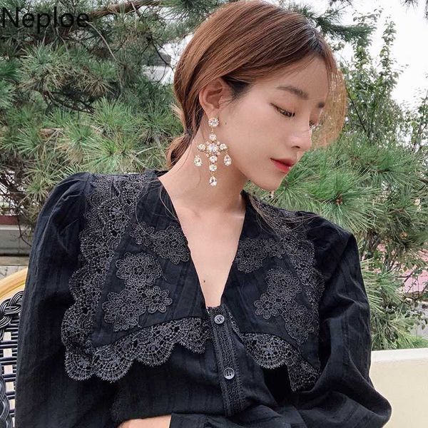 women's blouses & shirts neploe vintage lace women elegant black blouse long sleeve v neck ruffles spring korean fashion shirt female, White
women's blouses & shirts neploe vintage lace women elegant black blouse long sleeve v neck ruffles spring korean fashion shirt female, White