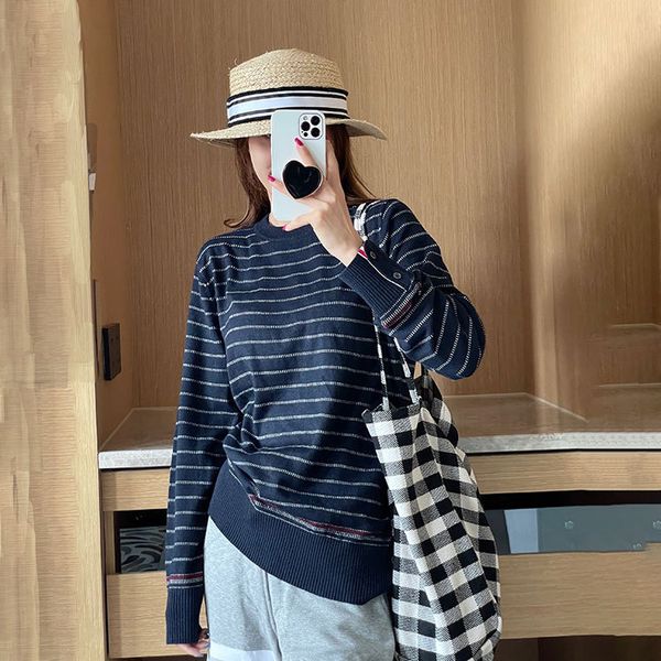 21 autumn tb red white blue dotted line horizontal stripe slim fit versatile sweater blouse women, White;black
21 autumn tb red white blue dotted line horizontal stripe slim fit versatile sweater blouse women, White;black