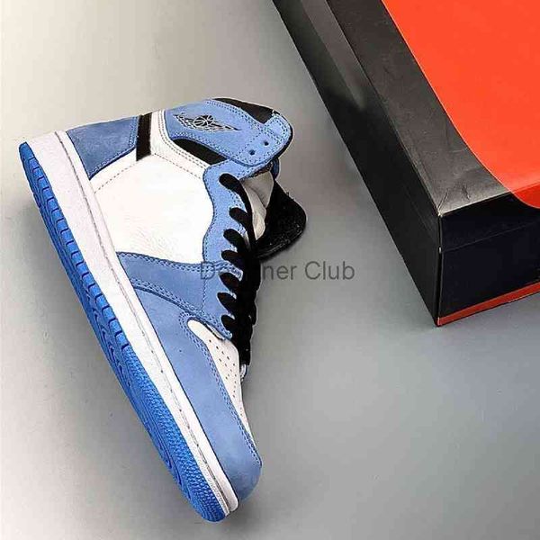high og 1 1s unc black white university blue basketball shoes women men fashion trainers shoess designer sneakers 555088-134 full size
high og 1 1s unc black white university blue basketball shoes women men fashion trainers shoess designer sneakers 555088-134 full size