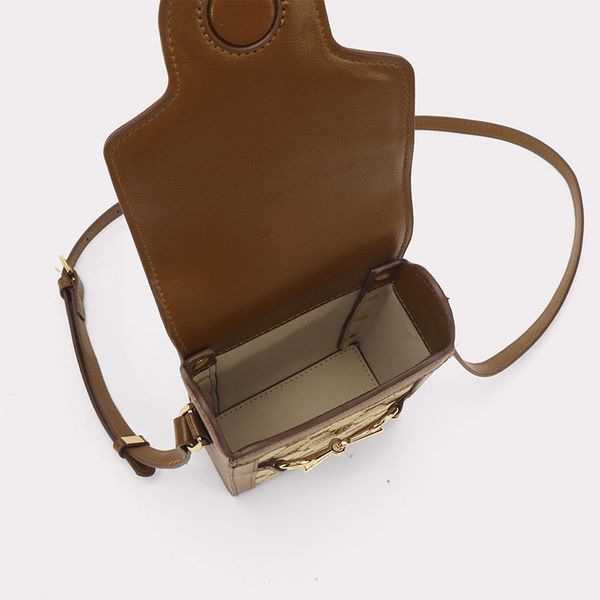 designer bag female 2021 new fashion mobile phone design feeling contrast color single shoulder messenger small square bag handbags outlet
designer bag female 2021 new fashion mobile phone design feeling contrast color single shoulder messenger small square bag handbags outlet