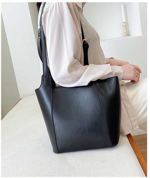 cross body fashion pu leather women's tote bag arrival female girl casual shoulder vintage messenger f32698g
cross body fashion pu leather women's tote bag arrival female girl casual shoulder vintage messenger f32698g