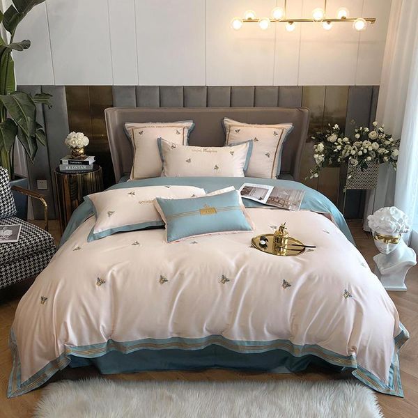 bedding sets 60 long staple cotton crown bee series embroidery set duvet cover king/ size bed fittedsheet all season
bedding sets 60 long staple cotton crown bee series embroidery set duvet cover king/ size bed fittedsheet all season