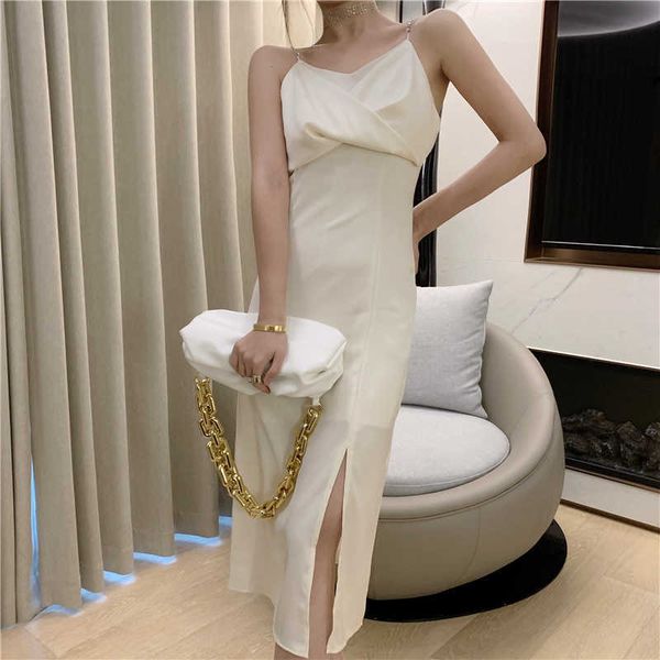 summer fashion woman dress satin sleeveless spaghetti strap slim solid split 210526, Black;gray
summer fashion woman dress satin sleeveless spaghetti strap slim solid split 210526, Black;gray