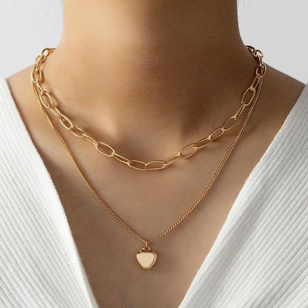 pendant necklaces 2021 simple fashion love heart gold color hollow chain metal necklace for women personality clavicle jewelry gifts, Silver
pendant necklaces 2021 simple fashion love heart gold color hollow chain metal necklace for women personality clavicle jewelry gifts, Silver