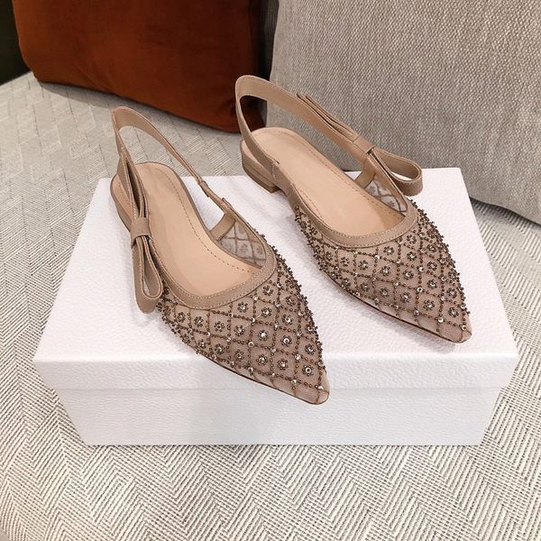 2021 brand women sandals bright leather womens sandal fine heel highs heeled shoes fashion trend woman banquet shoe size 35-39, Black
2021 brand women sandals bright leather womens sandal fine heel highs heeled shoes fashion trend woman banquet shoe size 35-39, Black
