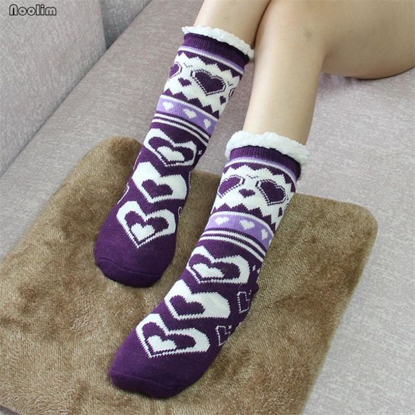 slippers printed deer heart winter women socks men non-slip floor autumn indoor warm shoes soft bottom home, Black
slippers printed deer heart winter women socks men non-slip floor autumn indoor warm shoes soft bottom home, Black