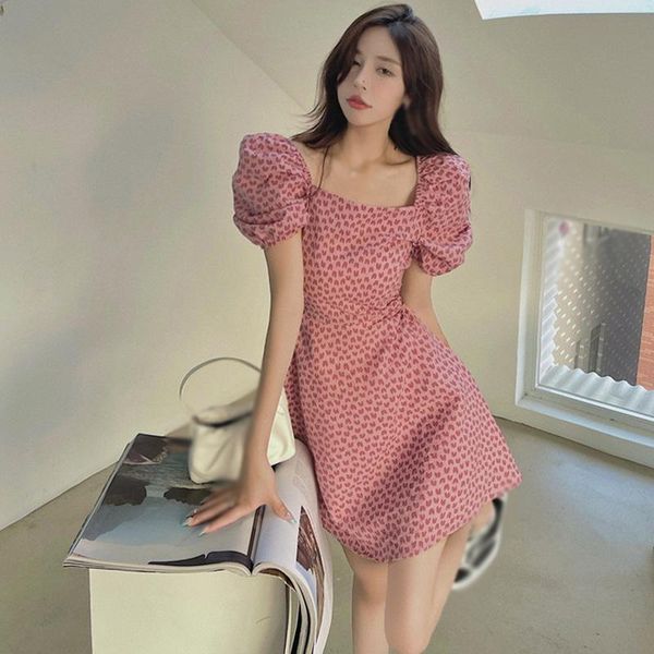 casual dresses womens puff sleeve design sense dress sweet floral summer fashion a line, Black;gray
casual dresses womens puff sleeve design sense dress sweet floral summer fashion a line, Black;gray