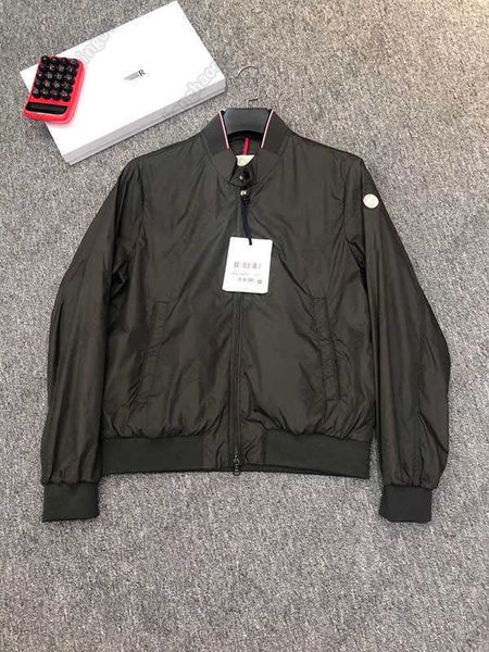 fashion hombre 21ss monclair jackets stand-up collar flight mens jacket brand coat nfc casual street luxurys designer coats, Black;brown
fashion hombre 21ss monclair jackets stand-up collar flight mens jacket brand coat nfc casual street luxurys designer coats, Black;brown