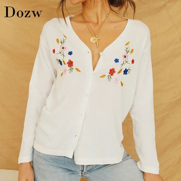 elegant floral embroidery shirt women long sleeve casual cardigans v neck korean female white tshirt camiseta mujer 210414
elegant floral embroidery shirt women long sleeve casual cardigans v neck korean female white tshirt camiseta mujer 210414