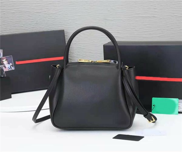r bags soft deerskin totes handbags thread upper line triangle shape handbag metal lettering smooth sheep leather lining tote summer fashion
r bags soft deerskin totes handbags thread upper line triangle shape handbag metal lettering smooth sheep leather lining tote summer fashion