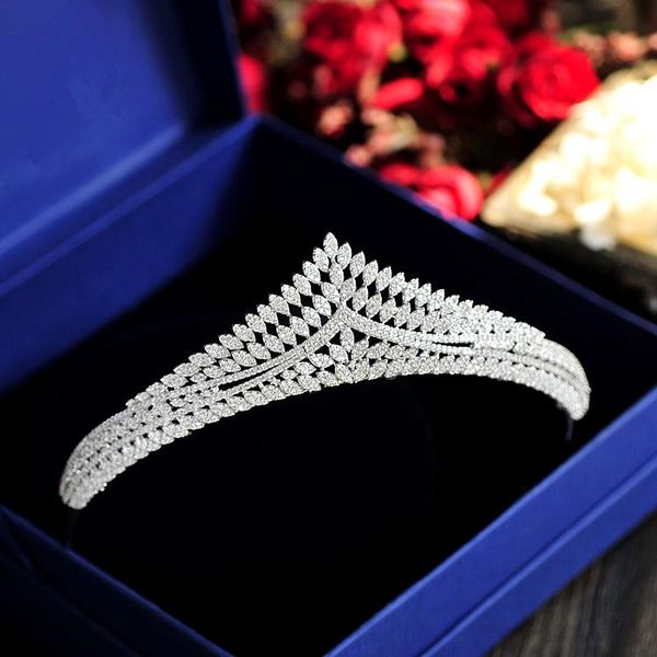 hair clips & barrettes micro paved cubic zircon tiara pearl drops full zirconia crown bridal headpiece wedding accessories cz coroa novia wi, Golden;silver
hair clips & barrettes micro paved cubic zircon tiara pearl drops full zirconia crown bridal headpiece wedding accessories cz coroa novia wi, Golden;silver