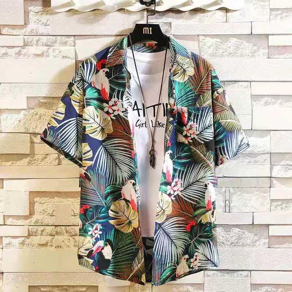 men's casual shirts summer 2021 hawaiian flower shirt short sleeve men plus plus-size loose beach, White;black
men's casual shirts summer 2021 hawaiian flower shirt short sleeve men plus plus-size loose beach, White;black