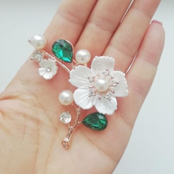 pins, brooches shell pearl flower for women elegant fashion pin red crystal brooch wedding jewelry, Gray
pins, brooches shell pearl flower for women elegant fashion pin red crystal brooch wedding jewelry, Gray