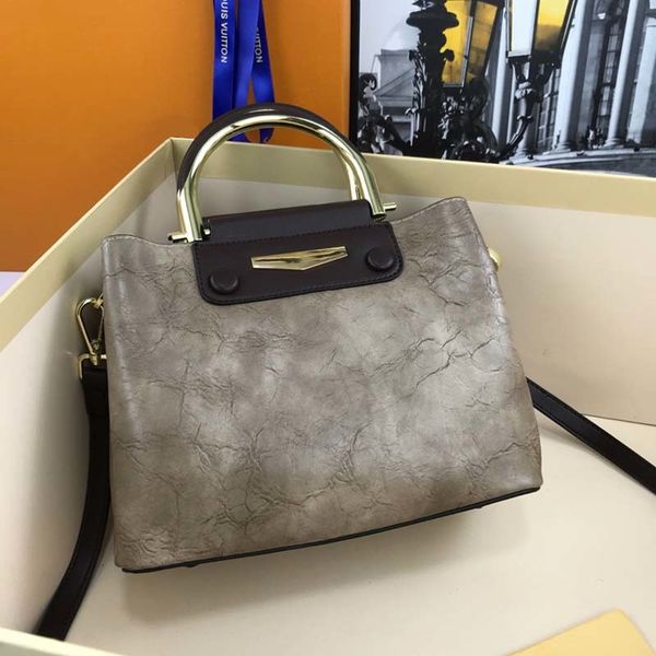 handbag ladies luxury fashion women shoulder bag messenger bag new handbag wallet colorful bag
handbag ladies luxury fashion women shoulder bag messenger bag new handbag wallet colorful bag