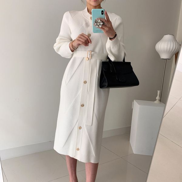 winter dress women elegant o-neck single-breasted sweater long dress ol style solid long sleeve belted knitted dresses vestidos 210521, Black;gray
winter dress women elegant o-neck single-breasted sweater long dress ol style solid long sleeve belted knitted dresses vestidos 210521, Black;gray