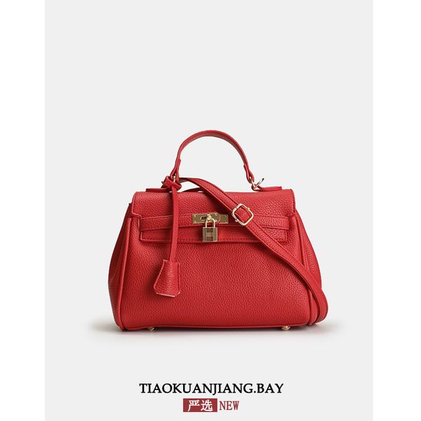 fashionable red bridal wedding women's 2021 new large capacity silk scarf kelly portable messenger bag
fashionable red bridal wedding women's 2021 new large capacity silk scarf kelly portable messenger bag