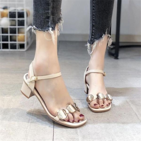 sandals 2021 fashion hasp summer open toe women sandles thick heel shoes gladiator sandales femme, Black
sandals 2021 fashion hasp summer open toe women sandles thick heel shoes gladiator sandales femme, Black
