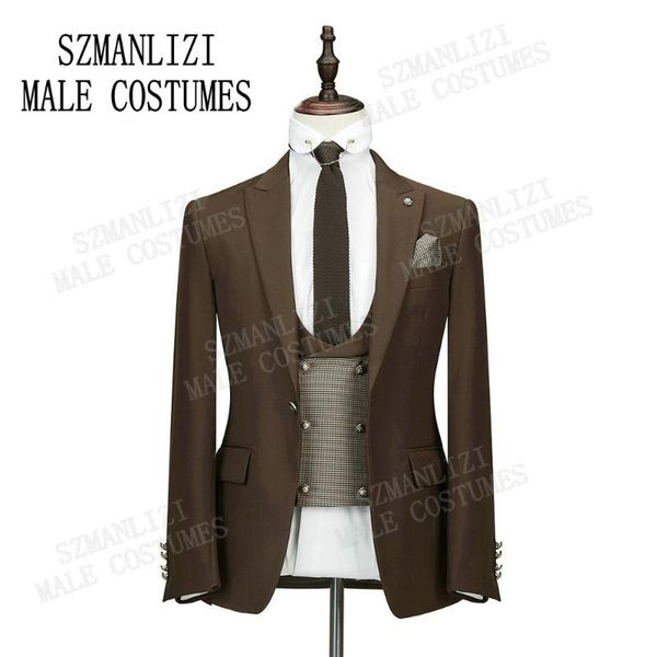 fashion brown peaked lapel men wedding groom suits prom bridegroom tuxedo suit gentleman 3 pieces business casual men's & blazers, White;black
fashion brown peaked lapel men wedding groom suits prom bridegroom tuxedo suit gentleman 3 pieces business casual men's & blazers, White;black