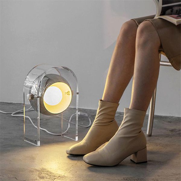 nordic acrylic luxurious table lamp for bedroom bedside lamps modern living room desk art decor warm atmosphere light
nordic acrylic luxurious table lamp for bedroom bedside lamps modern living room desk art decor warm atmosphere light