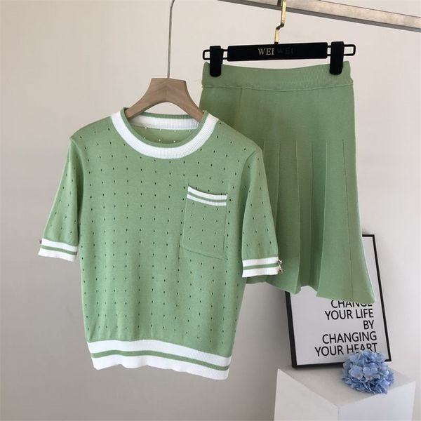 summer ins green fashion casual knitted 2 piece set women crop pullover sweater + pleated skirt sets ensemble femme 210514, White
summer ins green fashion casual knitted 2 piece set women crop pullover sweater + pleated skirt sets ensemble femme 210514, White