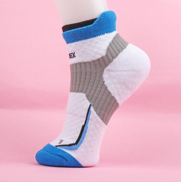 professional badminton socks matching shoes thickened towel bottom men women sweat absorption breathable running basketball wholesale retail, Black
professional badminton socks matching shoes thickened towel bottom men women sweat absorption breathable running basketball wholesale retail, Black