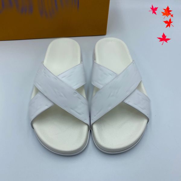 2021 designer luxurys slippers men sandals fashion beach shoes flip flops flat non-slip classical hole slipper with box size 39-45 -g94, Black
2021 designer luxurys slippers men sandals fashion beach shoes flip flops flat non-slip classical hole slipper with box size 39-45 -g94, Black