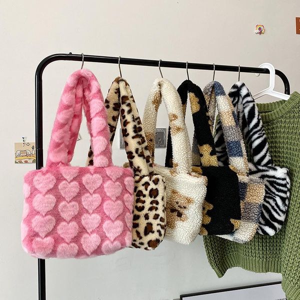 waist bags winter fluffy big shoulder bag for women leopard zebra print underarm love heart pattern soft plush warm fur tote
waist bags winter fluffy big shoulder bag for women leopard zebra print underarm love heart pattern soft plush warm fur tote