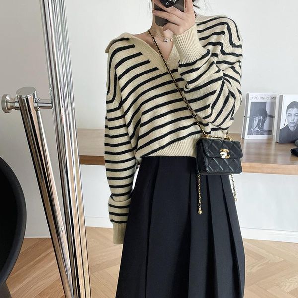 women's sweaters 2021 fall sweater korean urban casual loose striped lapel stitching long sleeve polyester knit, White;black
women's sweaters 2021 fall sweater korean urban casual loose striped lapel stitching long sleeve polyester knit, White;black