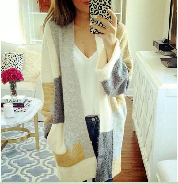 2021 spring contrast color long sleeve loose medium length sweater cardigan coat, White;black
2021 spring contrast color long sleeve loose medium length sweater cardigan coat, White;black