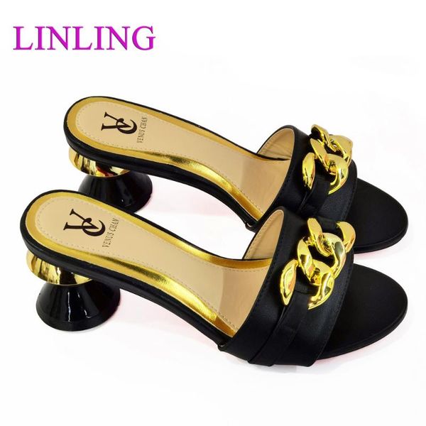 dress shoes african for women italian style party pumps with rhinestone designer luxury 2021 ladies slippers heels, Black
dress shoes african for women italian style party pumps with rhinestone designer luxury 2021 ladies slippers heels, Black