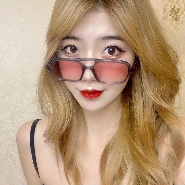 sunglasses korean fashion metal for women man vintage black red gradient shades glasses trend versatile sun uv400, White;black
sunglasses korean fashion metal for women man vintage black red gradient shades glasses trend versatile sun uv400, White;black