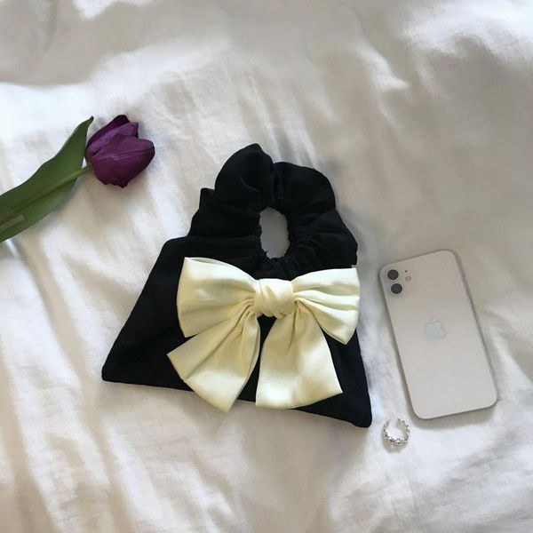 evening bags female fashion handbag big bow temperament charm picnic party creative cute wrist bag for women trendy accessories wholesale
evening bags female fashion handbag big bow temperament charm picnic party creative cute wrist bag for women trendy accessories wholesale