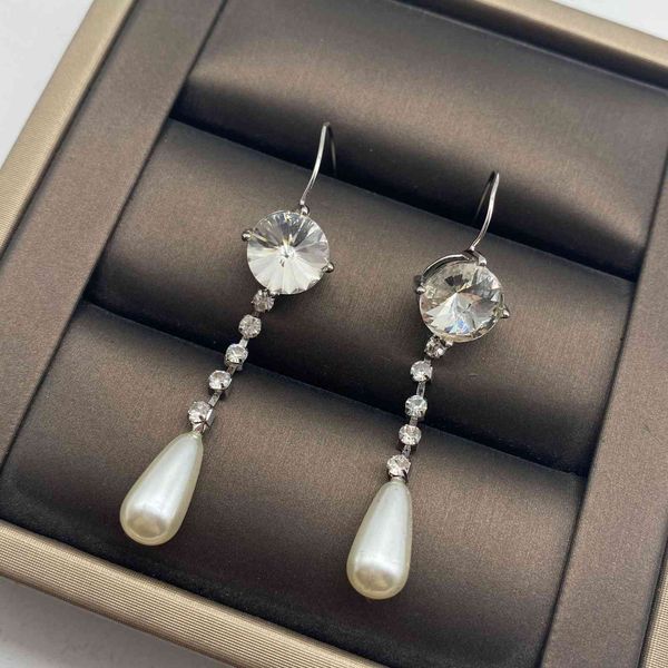 design jewelry miao's m's new rhinestone drop pearl long earrings celebrity temperament sweet fashion earrings female, Golden
design jewelry miao's m's new rhinestone drop pearl long earrings celebrity temperament sweet fashion earrings female, Golden