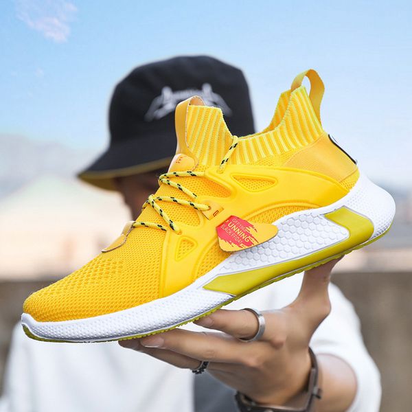 2021 spring mens trendy lightweight net sneakers breathable casual sports running shoes
2021 spring mens trendy lightweight net sneakers breathable casual sports running shoes