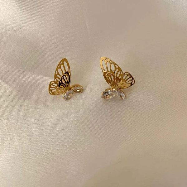 hoop & huggie women's earrings tiny butterfly pendant ear stud gold color vintage metal retro 2021 trendy fashion female jewelry, Golden;silver
hoop & huggie women's earrings tiny butterfly pendant ear stud gold color vintage metal retro 2021 trendy fashion female jewelry, Golden;silver