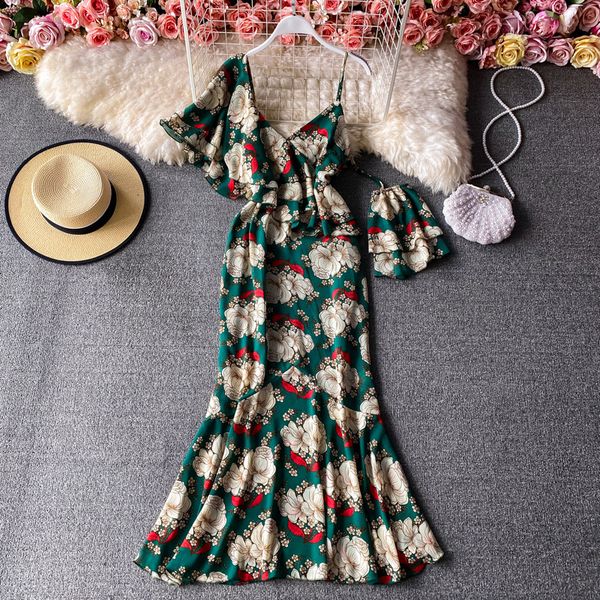 summer sling v-neck one shoulder strapless floral chiffon dress female trumpet sleeve bag hip fishtail beach es 210420, Black;gray
summer sling v-neck one shoulder strapless floral chiffon dress female trumpet sleeve bag hip fishtail beach es 210420, Black;gray