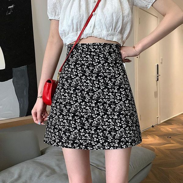 skirts mini floral skirt 2021 summer high waist and versatile slim a-line short, Black
skirts mini floral skirt 2021 summer high waist and versatile slim a-line short, Black