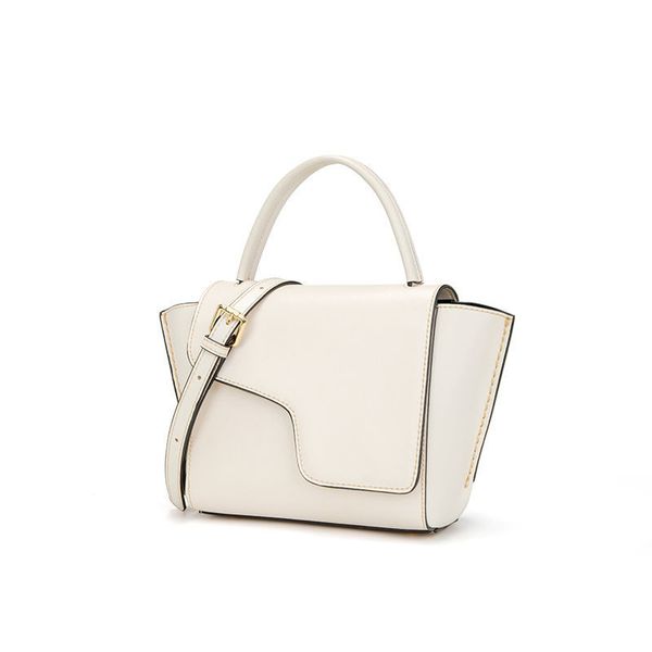 simple cowhide shoulder bag leather belt cross body piano bags european style women designer fanny pack versatile matched lady handbag big b
simple cowhide shoulder bag leather belt cross body piano bags european style women designer fanny pack versatile matched lady handbag big b