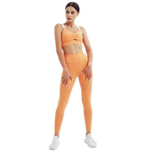 yoga outfit 2021 hollow scrunch suit for fitness women sportswear breathable gym clothing workout set sport woman active wear
yoga outfit 2021 hollow scrunch suit for fitness women sportswear breathable gym clothing workout set sport woman active wear