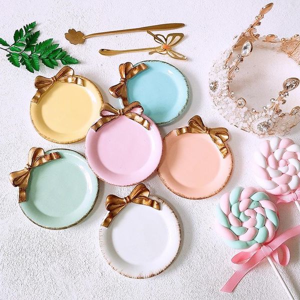 kitchen storage & organization nordic mini round bow cake trays makeup organizer dessert plate decorative tray for home decor 10*10cm
kitchen storage & organization nordic mini round bow cake trays makeup organizer dessert plate decorative tray for home decor 10*10cm