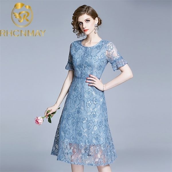 summer lace evening party dress fashion vintage floral hollow out luxury elegant slim womens dresses runway 210520, Black;gray
summer lace evening party dress fashion vintage floral hollow out luxury elegant slim womens dresses runway 210520, Black;gray