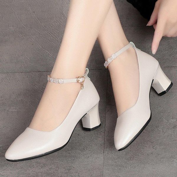 dress shoes ol office lady ankle strap med heeled pumps 2021 autumn spring crystal ladies black zapatos mujer 8388c
dress shoes ol office lady ankle strap med heeled pumps 2021 autumn spring crystal ladies black zapatos mujer 8388c